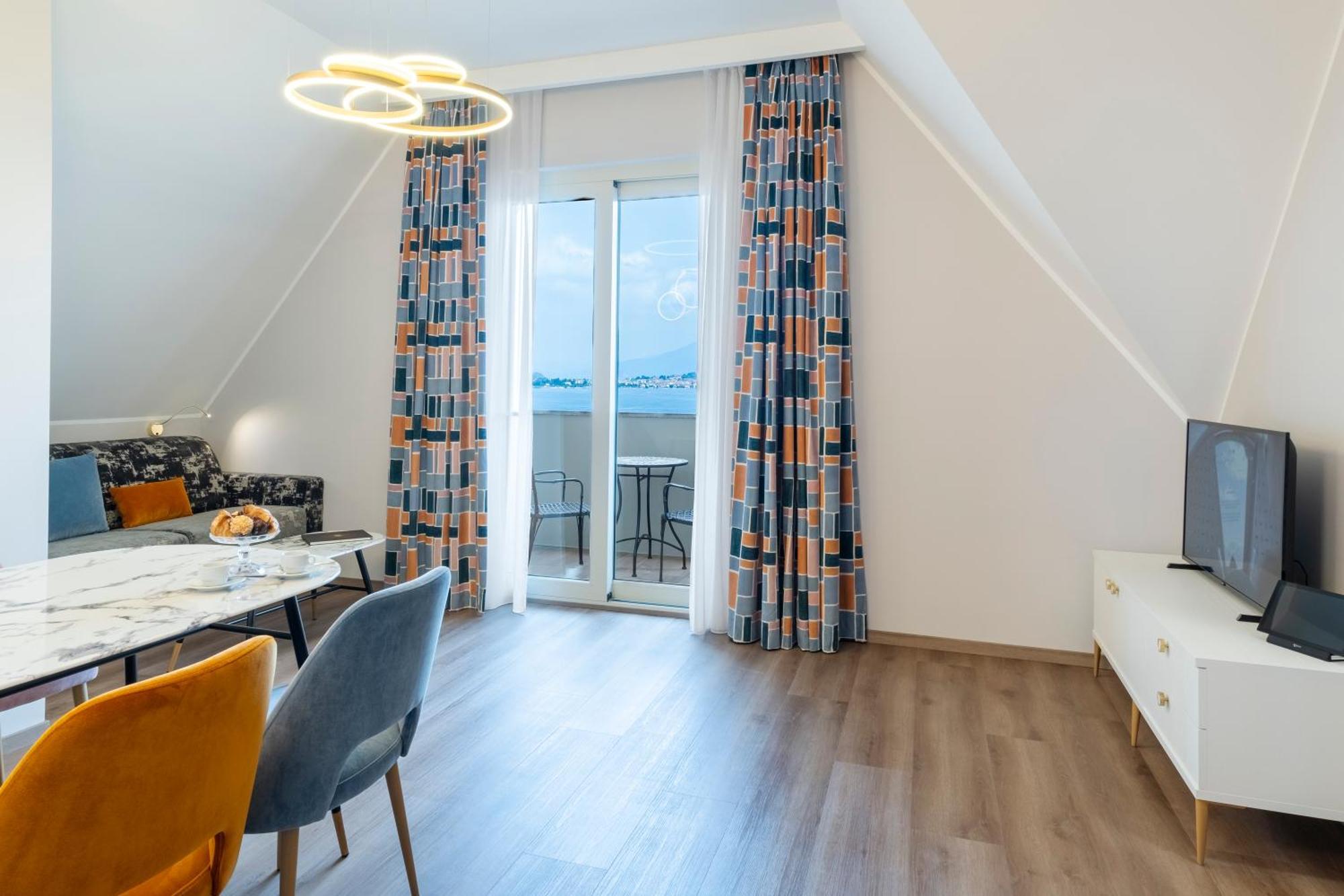 Residence Carl&Do Baveno Ngoại thất bức ảnh