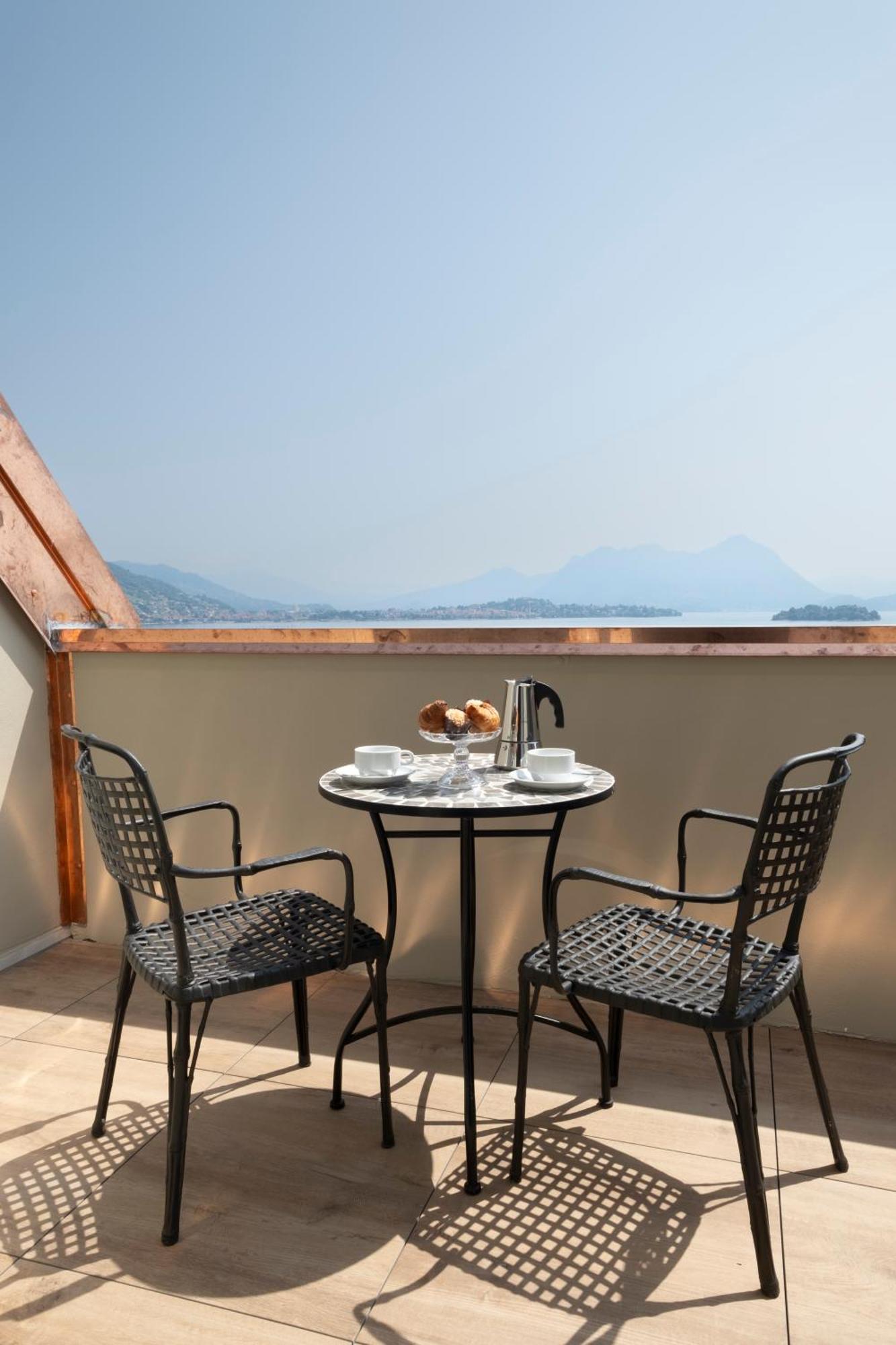 Residence Carl&Do Baveno Ngoại thất bức ảnh